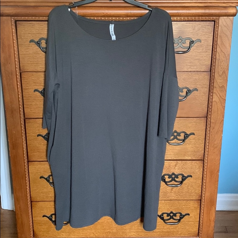 Long flowing top